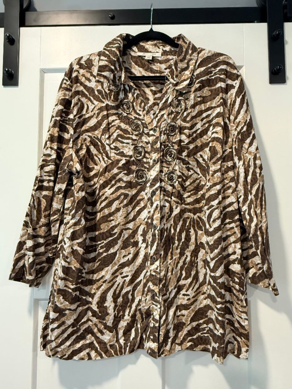 JM Collection Cotton Animal Print Button-Front Blouse w/ Embellishments Size 18